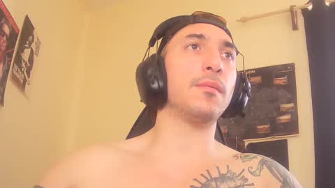 Snapshot of alexopenmind21 chatting on October 1, 2025, 6:36 pm Alexxx online show from October 1, 2025, 6:36 pm