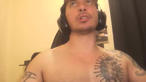 Snapshot of alexopenmind21 chatting on November 8, 2025, 6:02 am Alexxx online show from November 8, 2025, 6:02 am