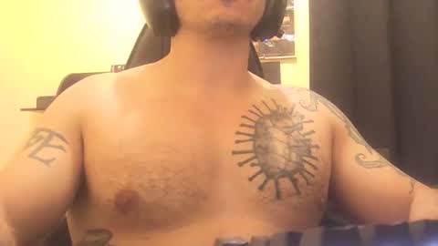 Snapshot of alexopenmind21 chatting on November 13, 2025, 5:39 am Alexxx online show from November 13, 2025, 5:39 am