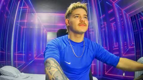 Alex online show from September 30, 2025, 7:19 pm