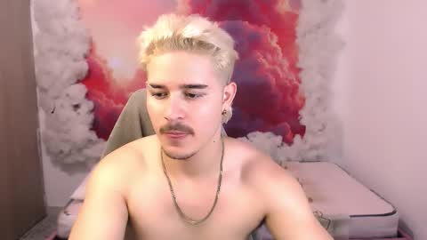 Alex online show from October 22, 2025, 7:13 pm