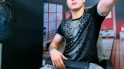 Alex online show from November 10, 2025, 7:13 pm