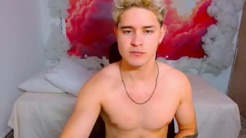 Alex online show from November 21, 2025, 7:12 pm