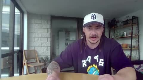 Alex online show from April 13, 2026, 4:18 am