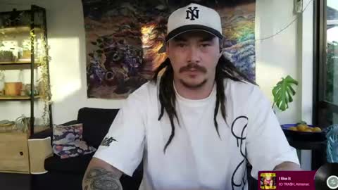 Alex online show from June 16, 2026, 4:04 am