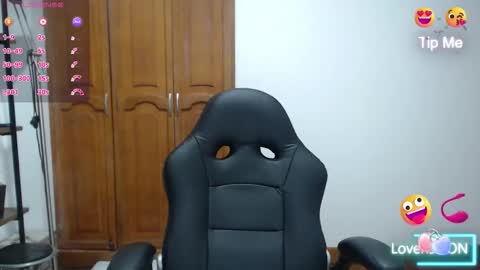 alexa online show from December 15, 2025, 4:06 am