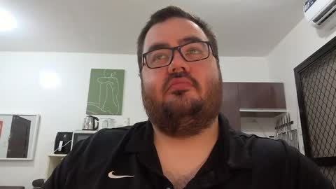 alexxxbear online show from February 11, 2025, 5:18 pm