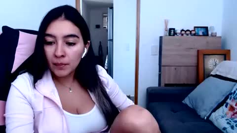 alexyferrer1 online show from July 6, 2026, 2:14 pm