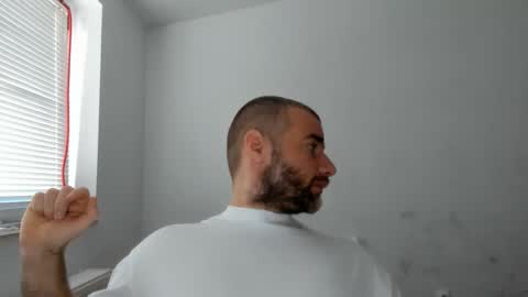 alfiesolomons87 online show from November 7, 2025, 8:14 am