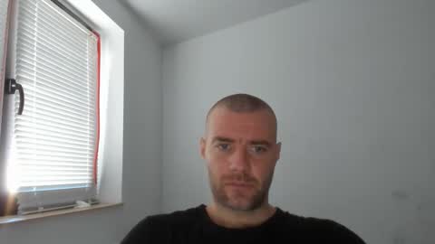 alfiesolomons87 online show from November 11, 2025, 9:09 am