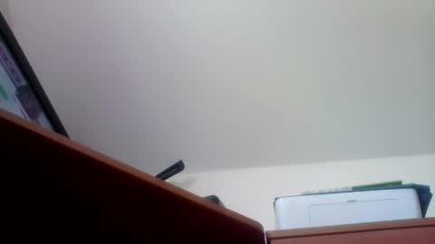 Snapshot of alfonz00 chatting on April 23, 2026, 10:47 am alfonz online show from April 23, 2026, 10:47 am