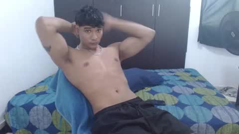 alfred_cantillo online show from February 1, 2026, 9:13 pm