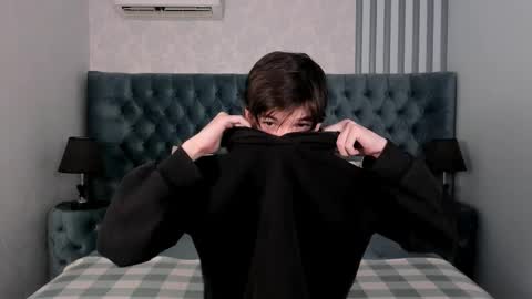 Alfred online show from November 20, 2025, 7:08 am