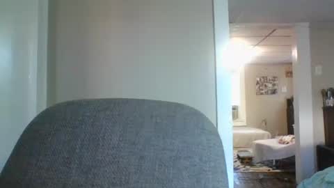 Snapshot of ali_tayler chatting on October 8, 2025, 2:04 pm ali_tayler online show from October 8, 2025, 2:04 pm