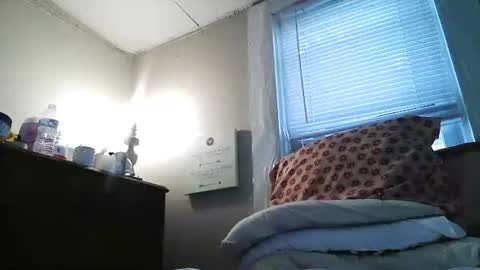 Snapshot of ali_tayler chatting on November 2, 2025, 5:26 pm ali_tayler online show from November 2, 2025, 5:26 pm