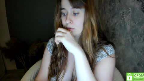 aliaa_ online show from January 9, 2025, 4:41 am