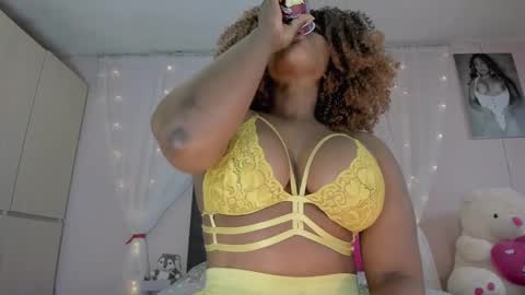aliana_ross online show from January 27, 2025, 4:52 am