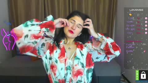 Snapshot of alianna_solo_kiss chatting on January 7, 2025, 6:38 am Alianna online show from January 7, 2025, 6:38 am