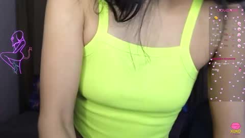 Snapshot of alianna_solo_kiss chatting on February 21, 2025, 12:28 pm Alianna online show from February 21, 2025, 12:28 pm