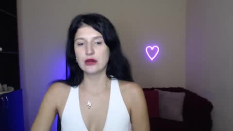 Snapshot of alianna_solo_kiss chatting on February 23, 2025, 9:44 am Alianna online show from February 23, 2025, 9:44 am
