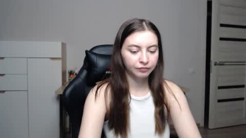 Snapshot of alice_________________________ chatting on February 23, 2025, 10:09 pm Alice online show from February 23, 2025, 10:09 pm