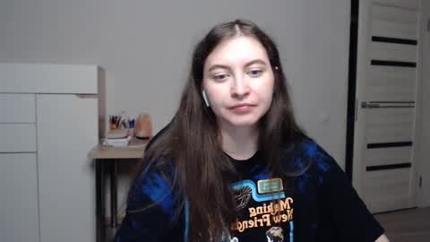 Snapshot of alice_________________________ chatting on March 10, 2025, 8:23 pm Alice online show from March 10, 2025, 8:23 pm