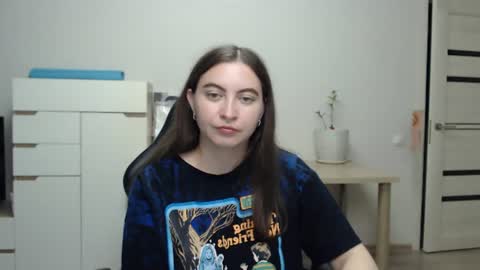 Snapshot of alice_________________________ chatting on July 21, 2026, 3:47 pm Alice online show from July 21, 2026, 3:47 pm
