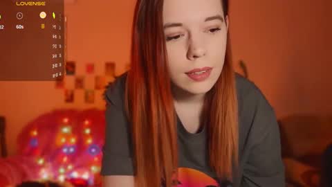 Snapshot of alice__madness chatting on December 16, 2025, 9:53 pm Alice online show from December 16, 2025, 9:53 pm