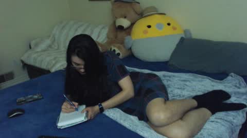 Snapshot of alice_asks chatting on February 13, 2025, 4:43 am Alice Asks online show from February 13, 2025, 4:43 am