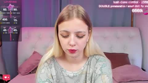 alice_halle online show from October 6, 2025, 1:14 am