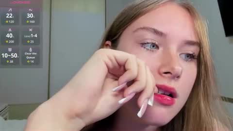 Alice online show from November 11, 2025, 6:57 am