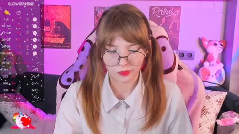 Snapshot of alice_langley chatting on December 4, 2024, 12:03 pm Alice 3 online show from December 4, 2024, 12:03 pm