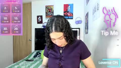 alice and amber online show from November 3, 2025, 8:43 pm