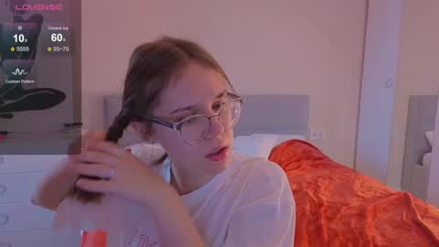 Alice online show from October 14, 2025, 2:56 am