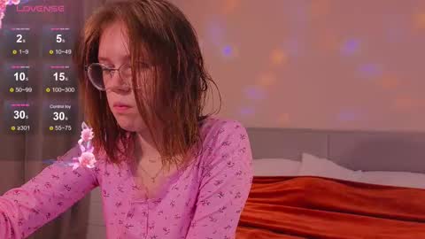 Alice online show from October 16, 2025, 3:40 am