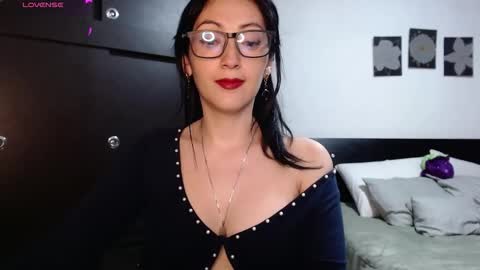 alice mossa online show from November 12, 2025, 9:58 pm