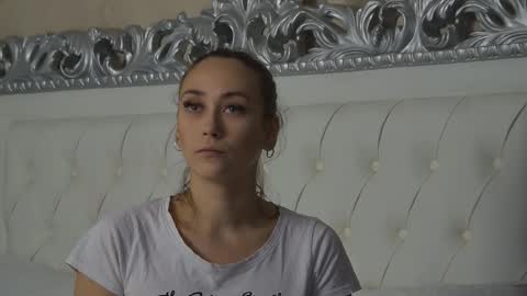 AliceMunro online show from September 27, 2025, 4:12 pm