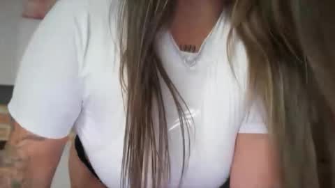 alice_perverse online show from April 21, 2026, 3:02 am