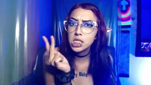 Snapshot of alice_phantom chatting on March 4, 2025, 11:00 pm online show from March 4, 2025, 11:00 pm