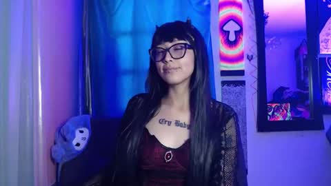 Snapshot of alice_phantom chatting on September 28, 2025, 9:42 pm online show from September 28, 2025, 9:42 pm