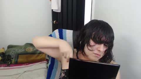 Alicia Aldara online show from February 8, 2026, 2:20 pm