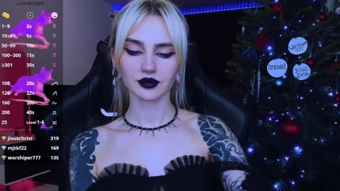 Alice online show from December 13, 2024, 8:37 pm