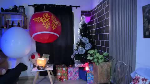 Alice online show from December 15, 2024, 3:20 pm