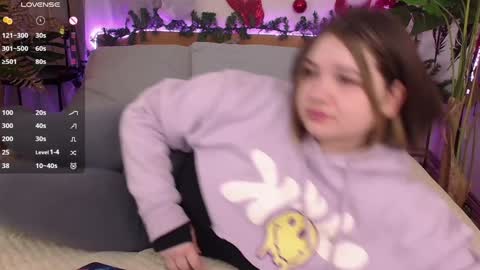 Alice  online show from January 12, 2025, 3:57 pm