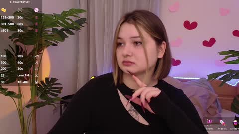 Alice  online show from February 3, 2025, 3:27 pm