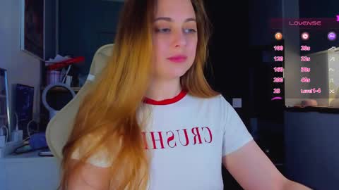 Snapshot of alice_wander chatting on April 29, 2026, 6:17 am Alice online show from April 29, 2026, 6:17 am