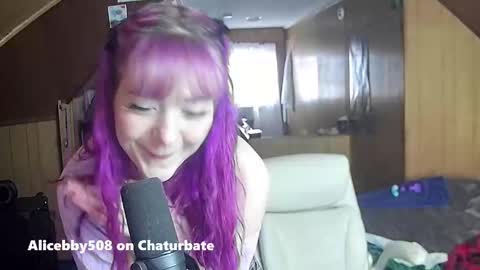 Alice online show from September 24, 2025, 7:17 pm