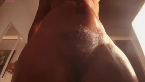 Snapshot of aliceblaker_ chatting on April 18, 2026, 3:32 am aliceblaker_ online show from April 18, 2026, 3:32 am