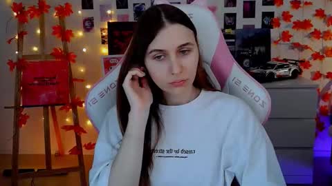 alicecharmy online show from November 23, 2025, 7:30 am