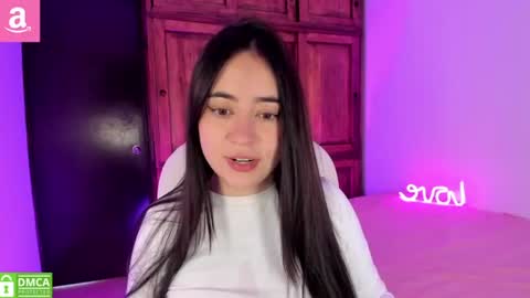 Snapshot of alicee_2 chatting on July 20, 2026, 8:11 pm Aliceee .. 97YP9VWGZHrefnav wishlist lists 1 online show from July 20, 2026, 8:11 pm